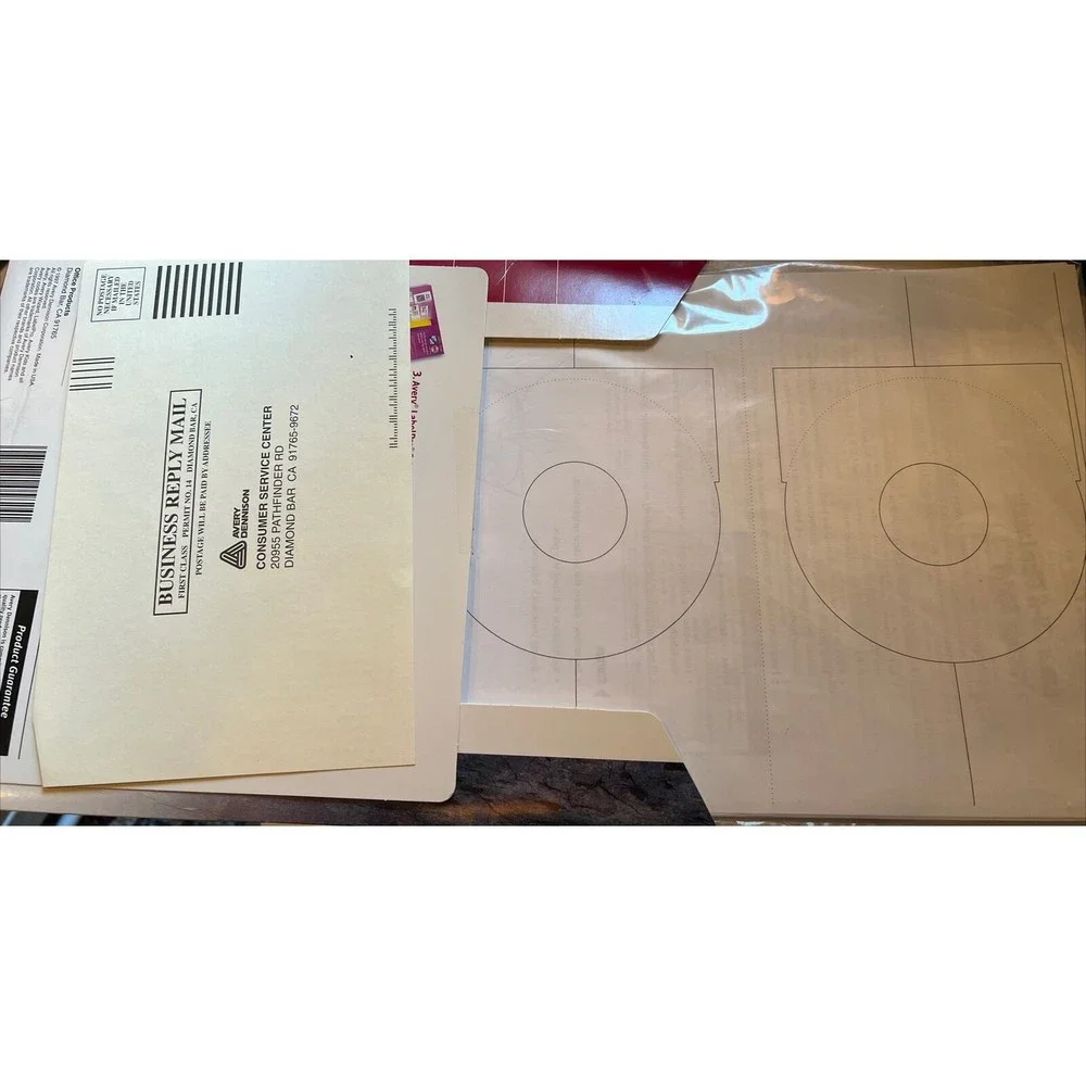Avery - Matte White CD/CD-R Labels - For Laser Printers - 5824 - 31 labels